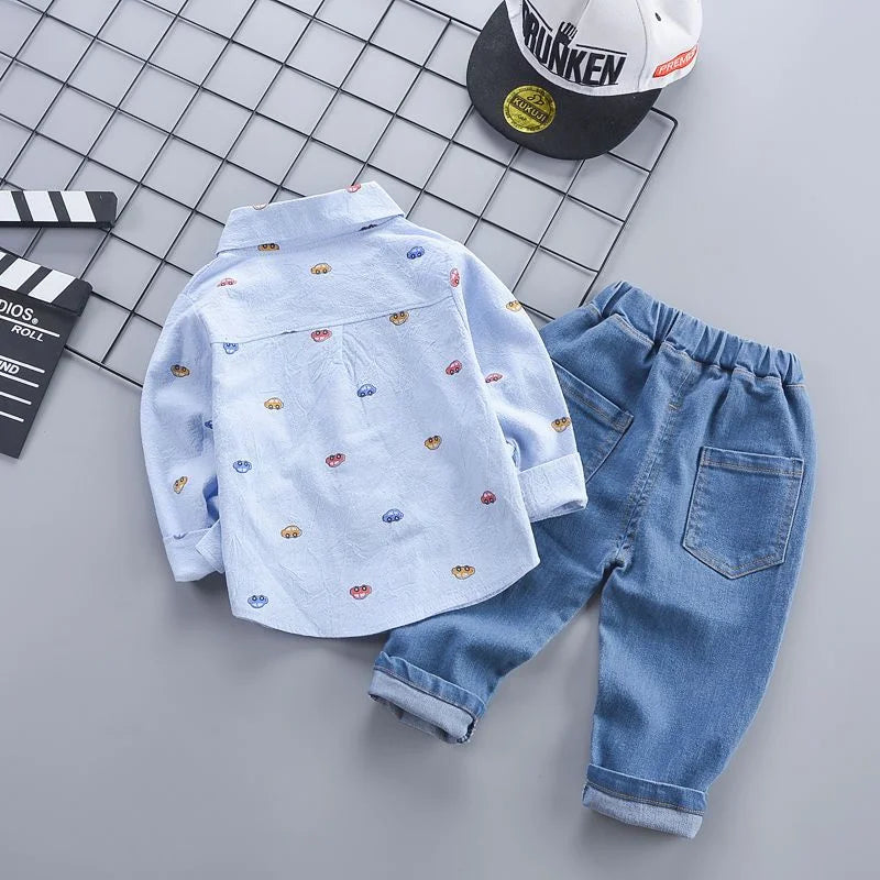 New casual shirts and jeans are suitable for babies aged 1-5.